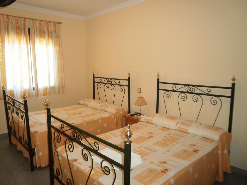 Hostal Miraflor De Las Cadenas 库克斯蒂亚斯 外观 照片